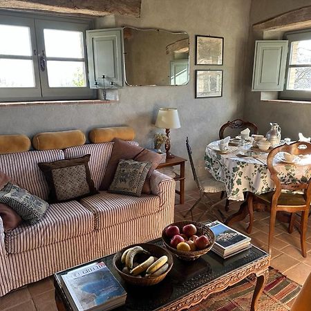 Borgo Cardaneto Bed and Breakfast Montone  Εξωτερικό φωτογραφία