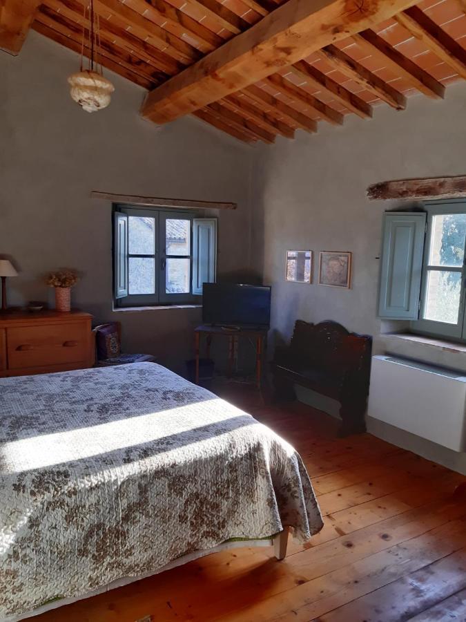 Borgo Cardaneto Bed and Breakfast Montone  Εξωτερικό φωτογραφία