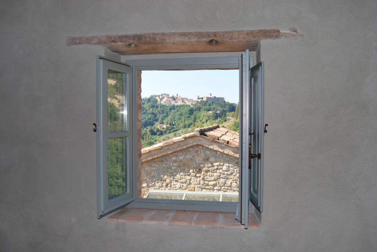 Borgo Cardaneto Bed and Breakfast Montone  Εξωτερικό φωτογραφία
