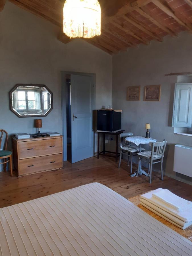 Borgo Cardaneto Bed and Breakfast Montone  Εξωτερικό φωτογραφία
