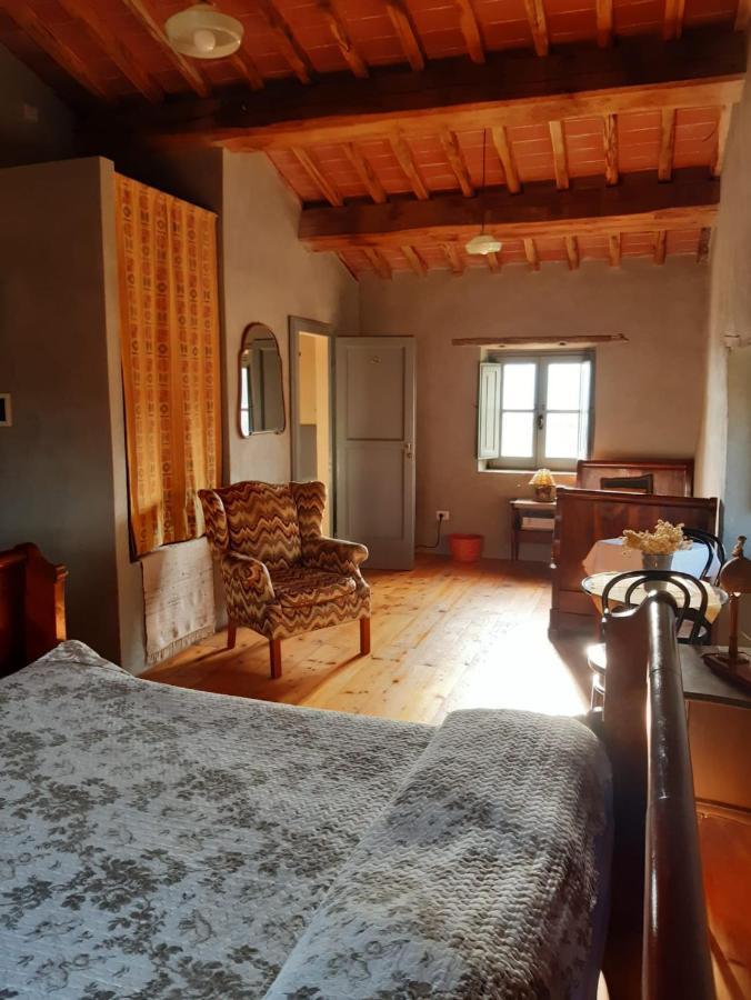 Borgo Cardaneto Bed and Breakfast Montone  Εξωτερικό φωτογραφία