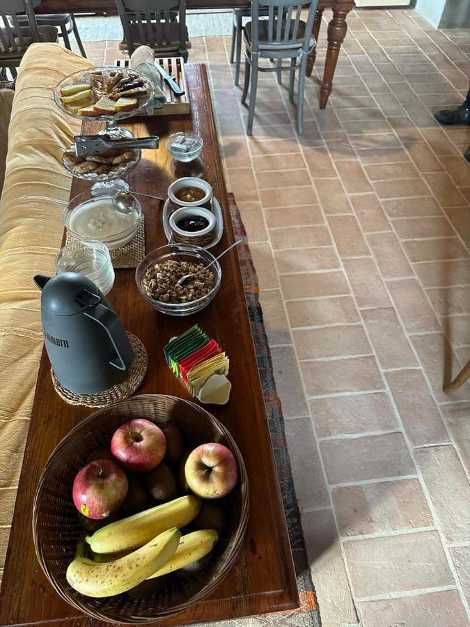 Borgo Cardaneto Bed and Breakfast Montone  Εξωτερικό φωτογραφία