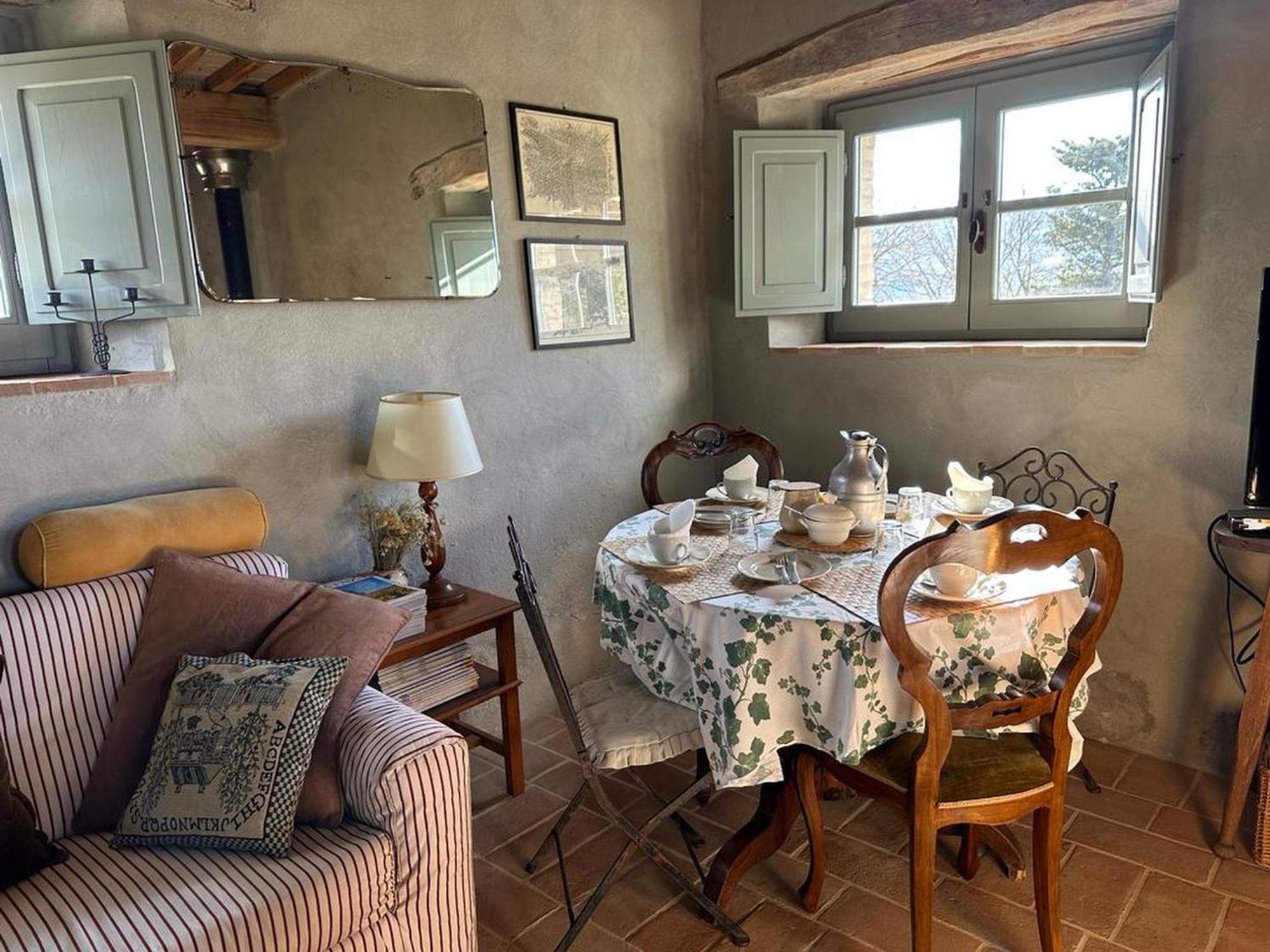 Borgo Cardaneto Bed and Breakfast Montone  Εξωτερικό φωτογραφία